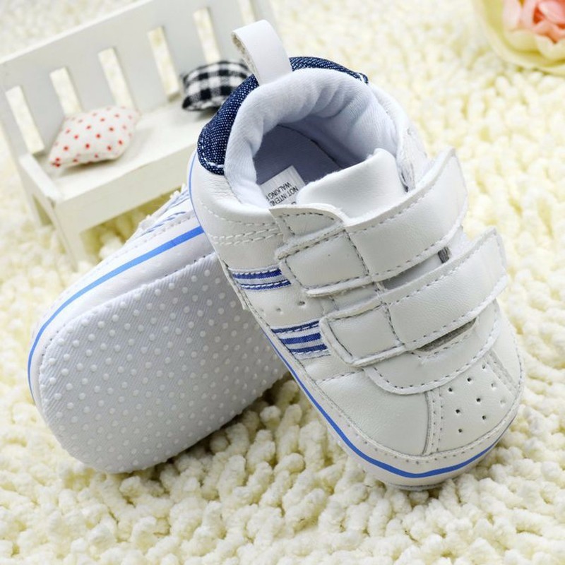 Bellazaara Toddler Baby Boy Faux Leather Crib Shoes Non-skid Soft Soled Sneaker (0-6 Months)